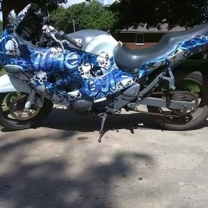 Meet your Posher, Tommy